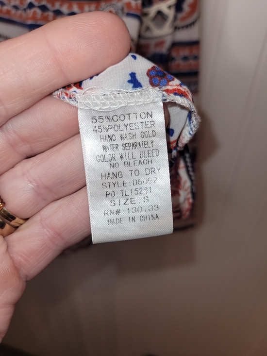 Umgee Boho Blue, Rust & Cream Paisley Peasant Lace-Up Top with Crochet Size S - Picture 6 of 6